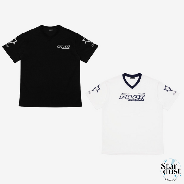 STRAY KIDS - 3RD FANMEETING [PILOT: FOR ★★★★★] OFFICIAL MD [T-Shirt]